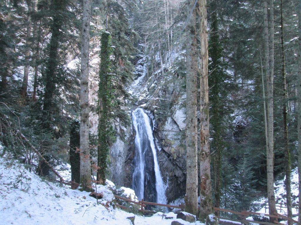 Gite Auberge Les Cascades La Mongie Dış mekan fotoğraf