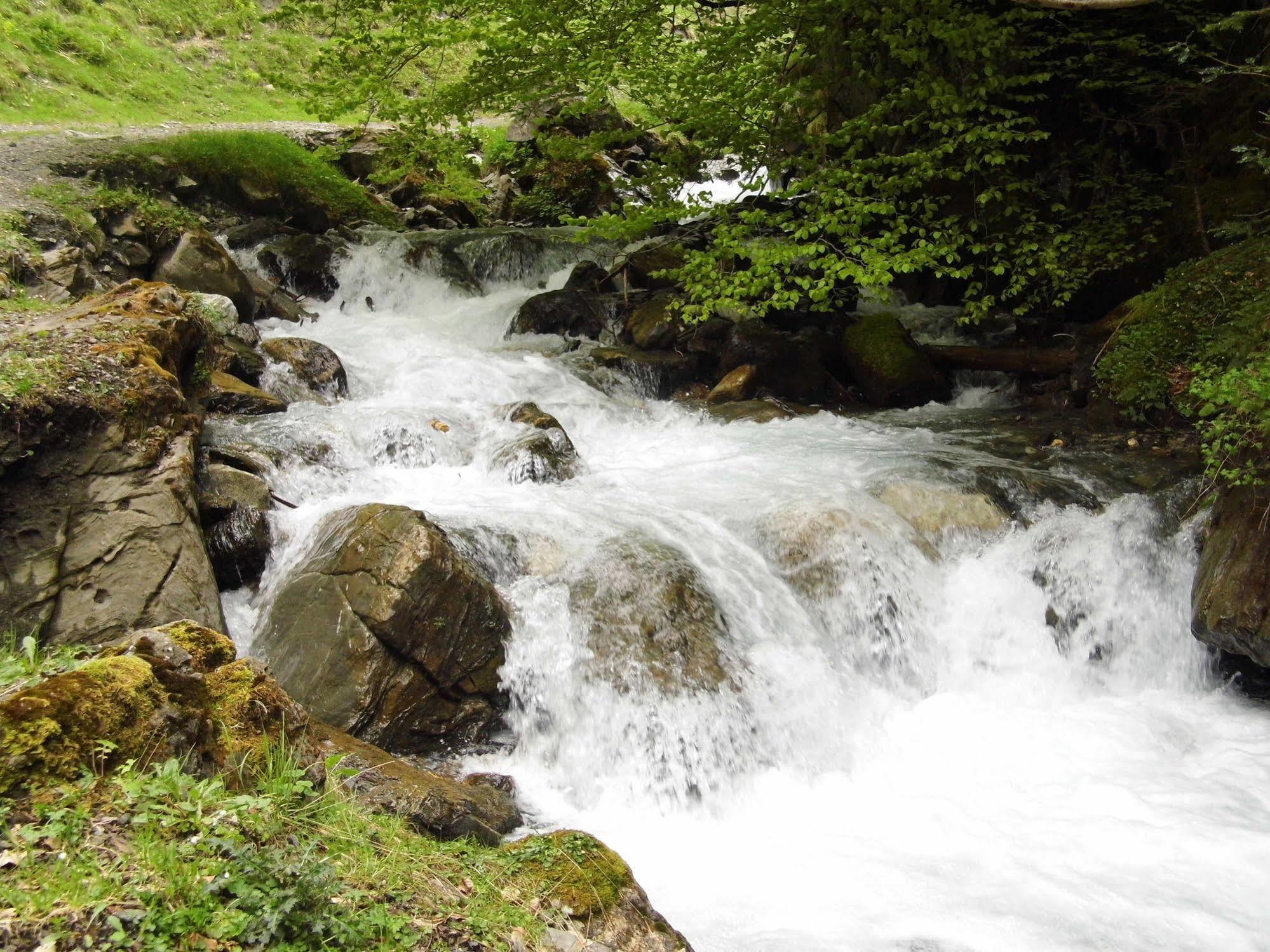 Gite Auberge Les Cascades La Mongie Dış mekan fotoğraf